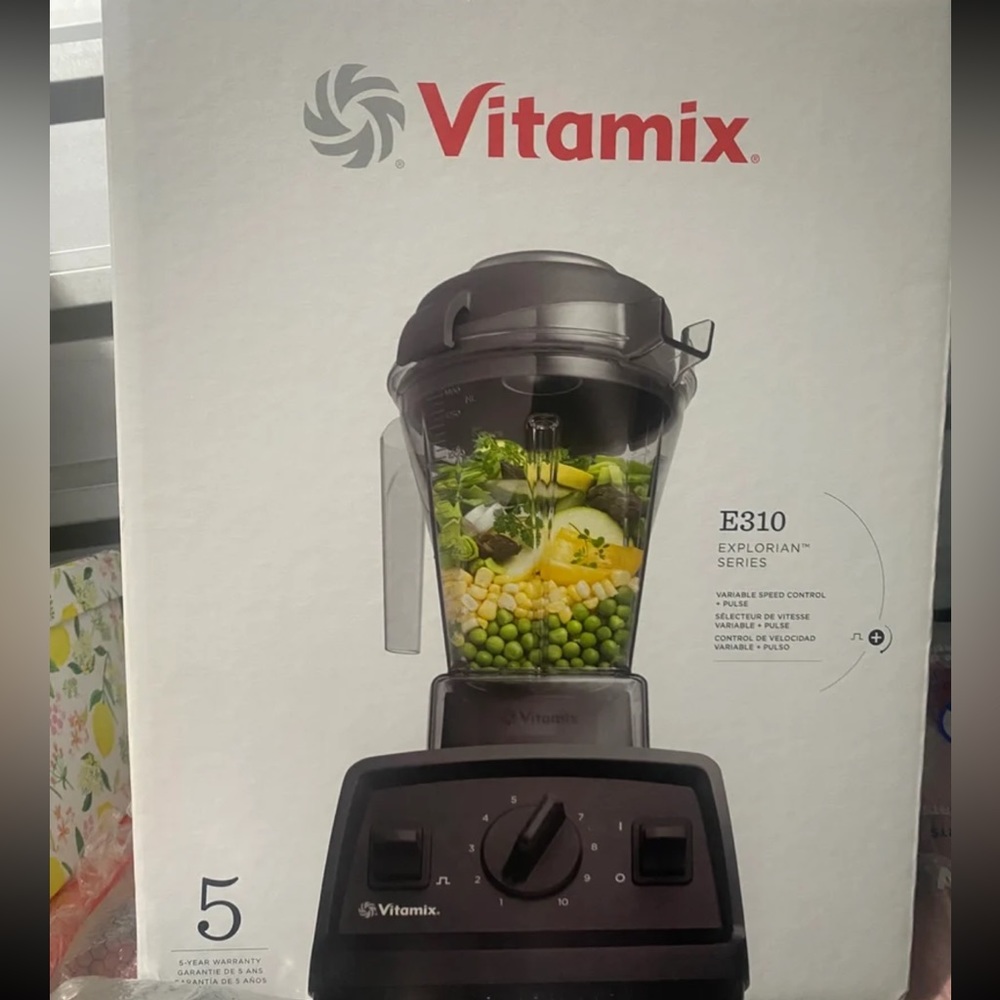 Vitamix e310 blender